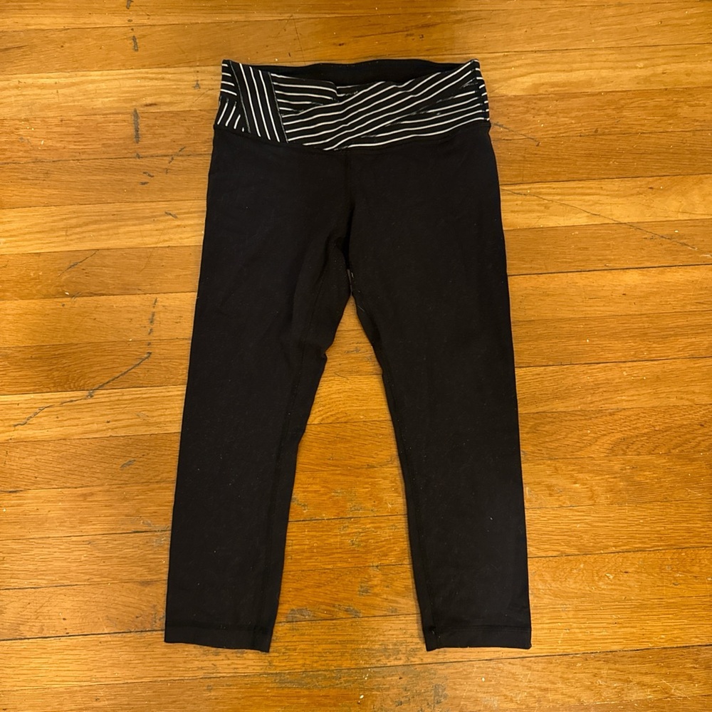 Lululemon Black reversible Leggings with Striped Waistband